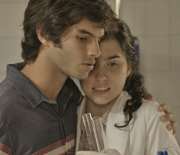 tvehumor9's tweet photo. Unpopular Opinion: #Arliza era bem melhor que o tóxico #Joliza e bem melhor #Debinho que #Cassinho tudo para agradar o Zamerda. https://t.co/MlNyEnxqLH