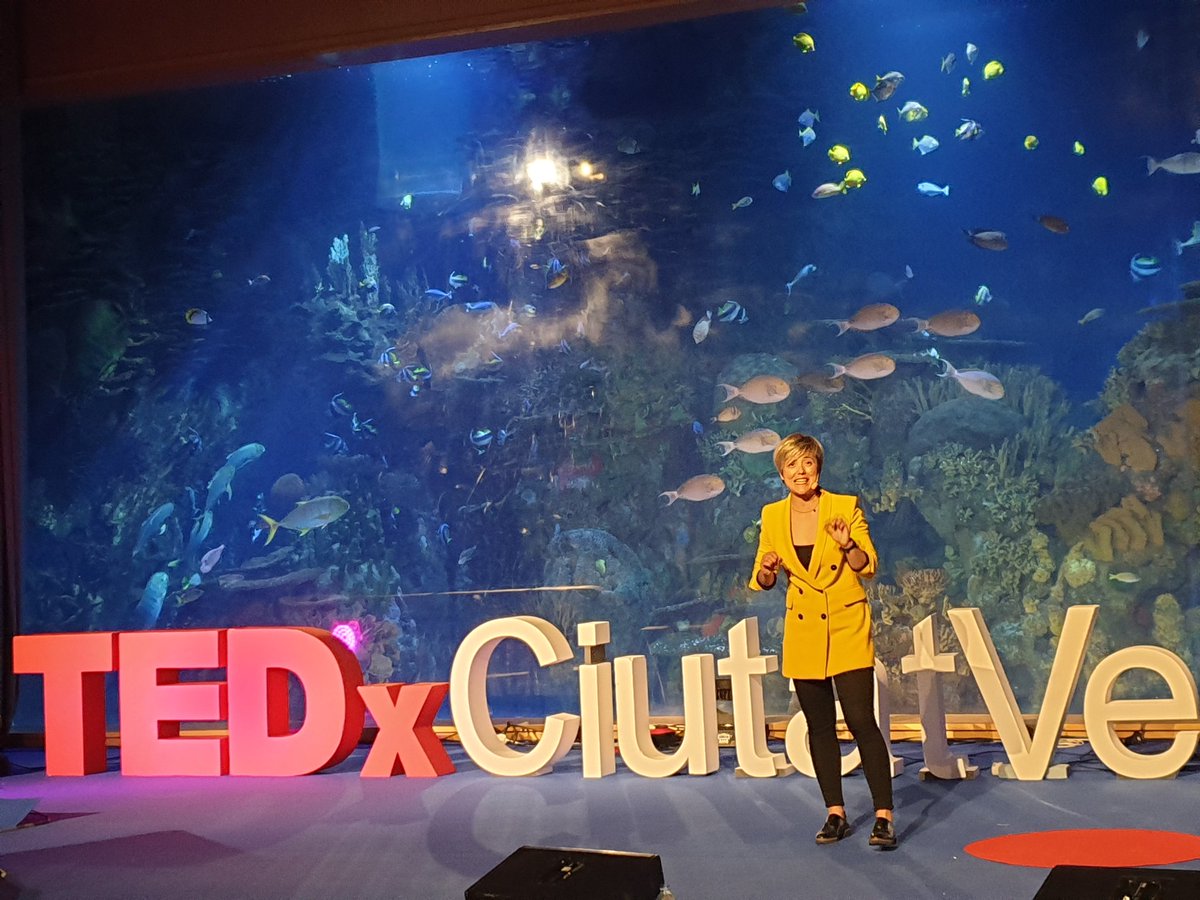 Enhorabuena <a href="/dianadeariasfar/">Diana de Arias</a>! Un lujo poder escucharte y aprender de tu capacidad de superación. #TEDxCiutatVellaVLC