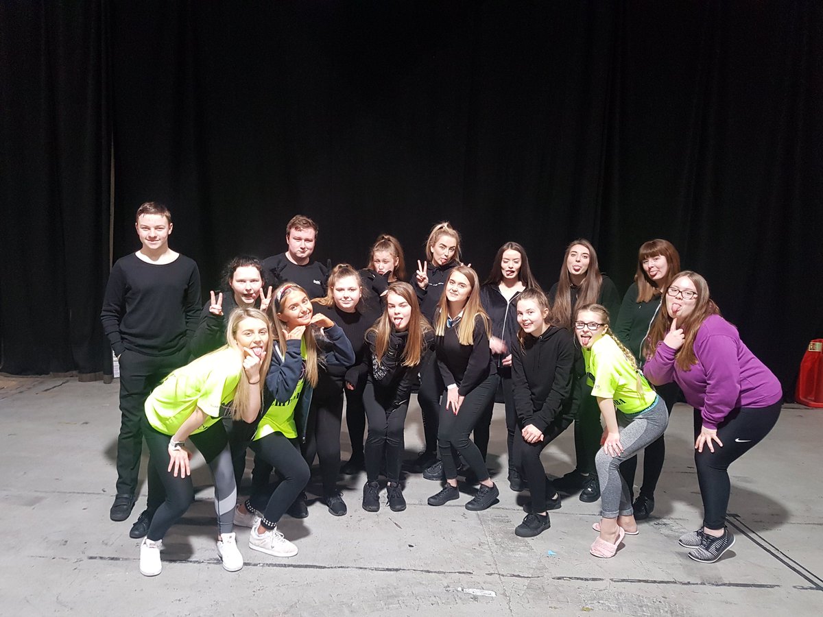mintlawsocsub's tweet photo. Backstage &amp; all performers #finalcountdown @RCmintlaw https://t.co/IGM41tE94J