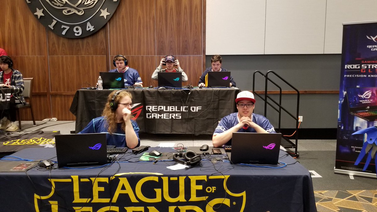 Coilla82's tweet photo. @olemissesports getting ready to play LoL. You can watch live at https://t.co/yTmgk1F75L https://t.co/c9D3uo3en7