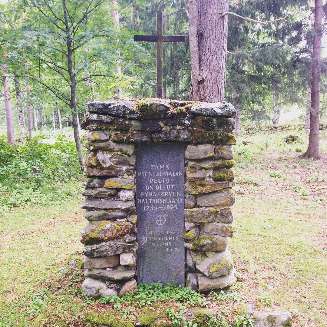 Finnish Famine Memorials tweet media