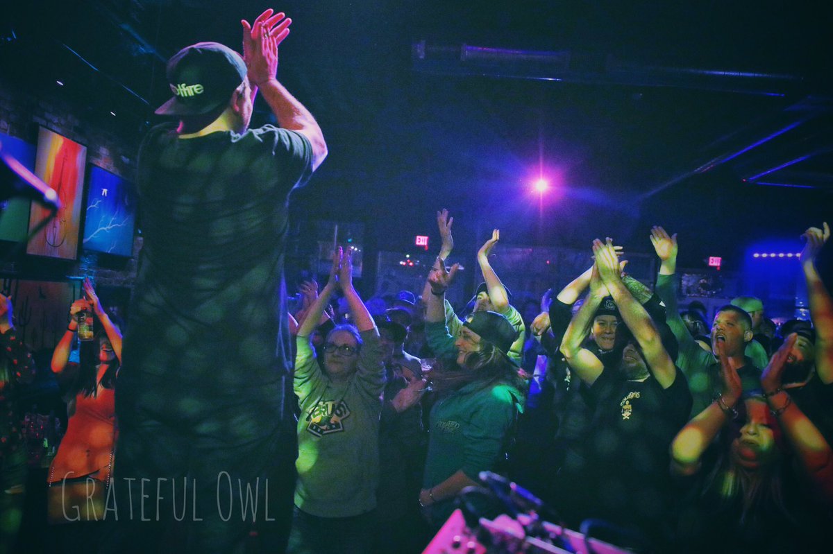 The Elovaters tweet media