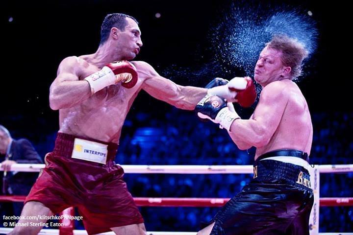 wklitschkoteam's tweet photo. Eddie Hearn says Wladimir @Klitschko would still be among the top five heavyweights in the world if he made a return to the sport. Now when he sees how big and active the division is he’s tempted every day to return. https://t.co/oSGh1KkLSq  

@EddieHearn #Klitschko #boxing https://t.co/7fp5WSrkru