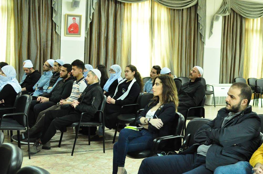 DrCyNehmeh's tweet photo. Science career orientation day. @ndu_shouf_campus
#ndushoufcampus.
So.. What you can do with a degree in #physics in #astrophysics. That is the question. Well #DrCy gave the answer.
#physicsislife #astrophysicsrules #departmentofphysicsandasteonomy #NDU https://t.co/uqbpUwSvCd