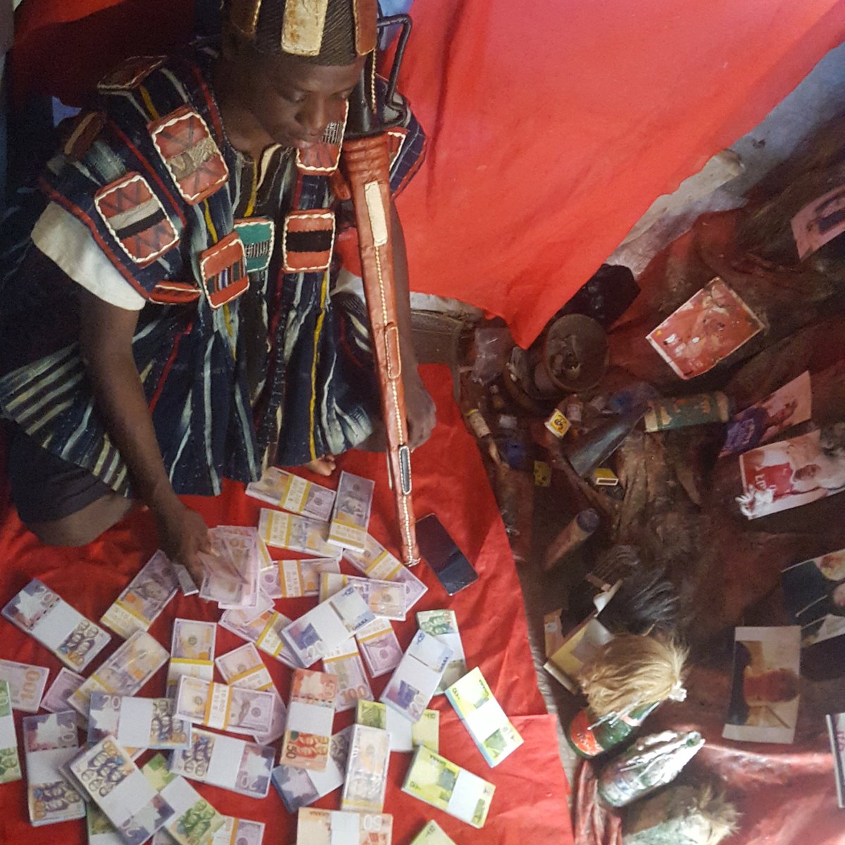 RAHIMBELLO2's tweet image. YOUR ONLY SPIRITUAL LEGEND ANY KIND OF PROBLEM THAT YOU ARE FACING IN YOUR LIFE JUST KNOW THAT SOMETHING CAN BE DONE JUST CALL OR WHATSPP +233542353103