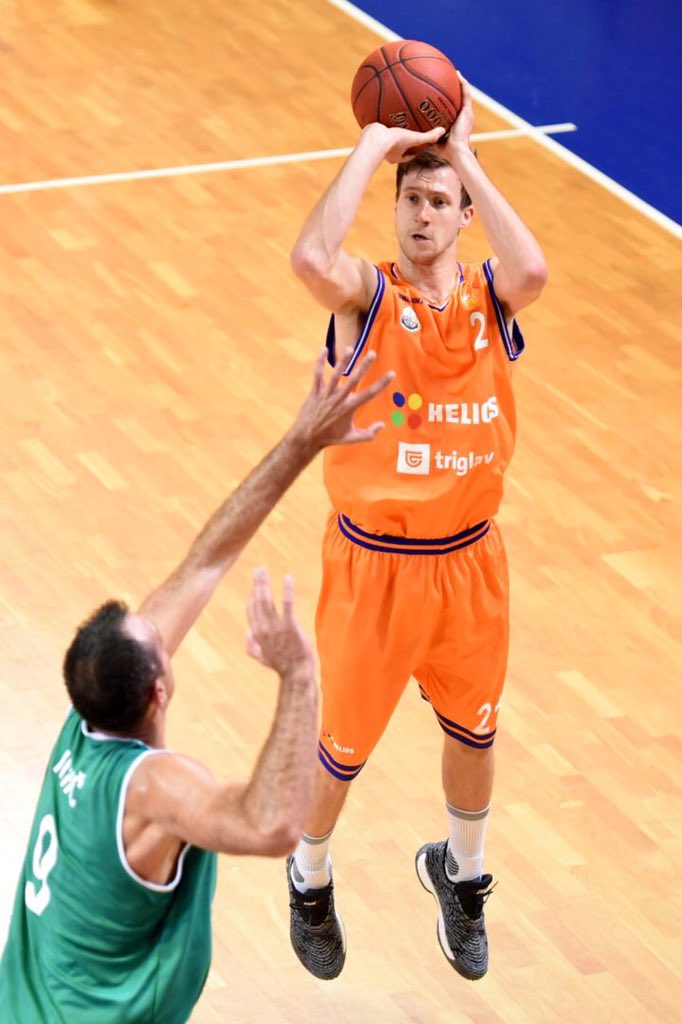 ItalyOct's tweet image. What a game by Blaz Mahkovic!

The Slovenian forward helped his Helios Suns to get a big win against Hopsi Polzela.

His performance has been simply amazing: 36 points, 11/16 FG, 11/14 FT, 6 rebounds.

Just follow this guy!!!

#octagon