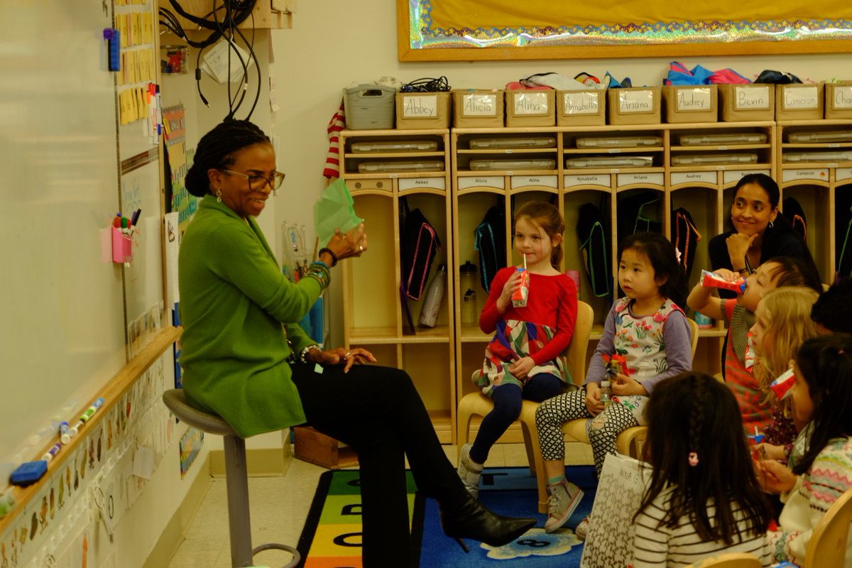 kentplaceschool's tweet image. The Junior Pre-K and Pre-K STEAM Night allowed our youngest students to explore science, technology, engineering, arts, and mathematics! #kpsstem #earlychildhood