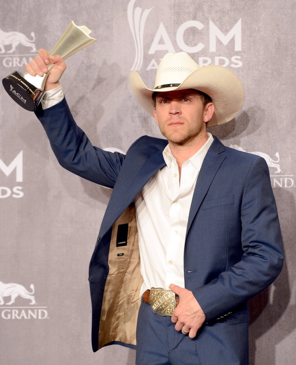 Qvc Underwear Ad Goes Viral After Stunning Model Suffers Awkward Camel