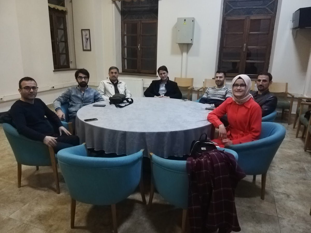 BademliStem's tweet photo. Proje toplantılarımız; İlçe Milli Eğitim Müdürümüz Sayın Bahattin Gengörü ve Ahmet Göçen'in desteği ile devam ediyor.
@Odemis35_Ilce #stem #stemforkids #stemandmakers #stemeducation #maker #eğitim #bilim #fen #teknoloji #mühendislik #matematik #sanat #bilişim @gencstem https://t.co/4ctoQlgbdO
