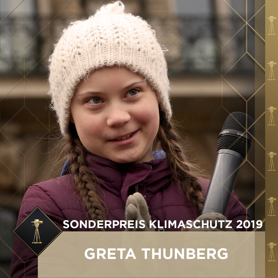 goldenekamera's tweet photo. Liebe Greta, wir sind sehr stolz, dass du für uns nach Berlin gekommen bist! Herzlichen Glückwunsch und mach bitte weiter... #goldenekamer #goldenekamera2019 #GretaThunberg #Greta #FridaysForFuture https://t.co/Ks5aPj4qYn https://t.co/DQt3u9DFPY