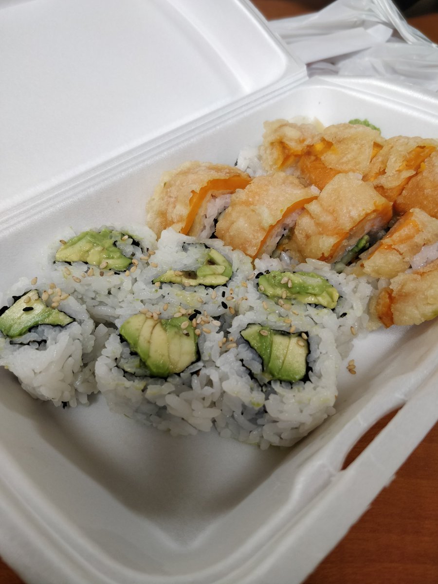 Grateful for this delicious sushi lunch from my bosses for my 5 year TD-versary! #ProudToBeTD @NadineHalstonTD <a href="/HamSeunghyun/">SeungHyun Ham</a> @danachung_ <a href="/WesHo_TD/">Wesley Ho</a> <a href="/AmynJessa_TD/">Amyn Jessa</a>