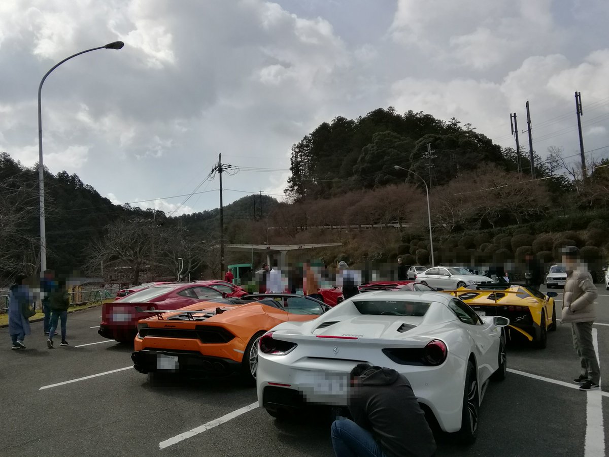 takao_parkway's tweet photo. 只今、高雄大駐車場にて「THE CARS IN TAKAO」が開催されています。
こちらのイベント「THE CARS IN TAKAO」は17：00まで開催される予定です。ご来場の皆様、スタッフの皆様、本日は誠にありがとうございます！ https://t.co/ciImOQJ3Au