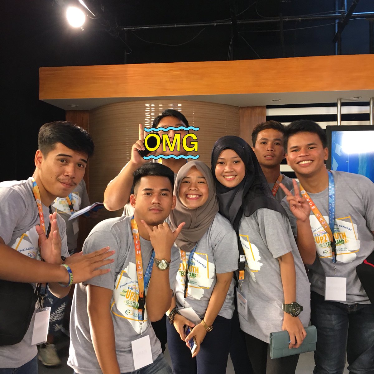 dwayne_fiesta's tweet photo. CFD, u da best ✨ Thanks for making #Up2Youth #TechCamp extra memorable! Missing you already 😩 https://t.co/Kra6qwGUHy