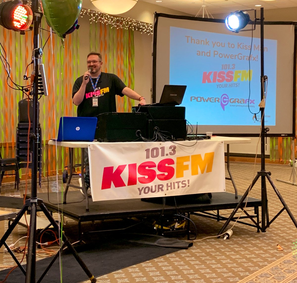 SAU_DM's tweet photo. This past hour has been sponsored by @1013KISSFM & @powergrafx! Thank you for sponsoring SAU DM! #SAUDM7 #IgniteYourPassion https://t.co/f46V2C1ytH