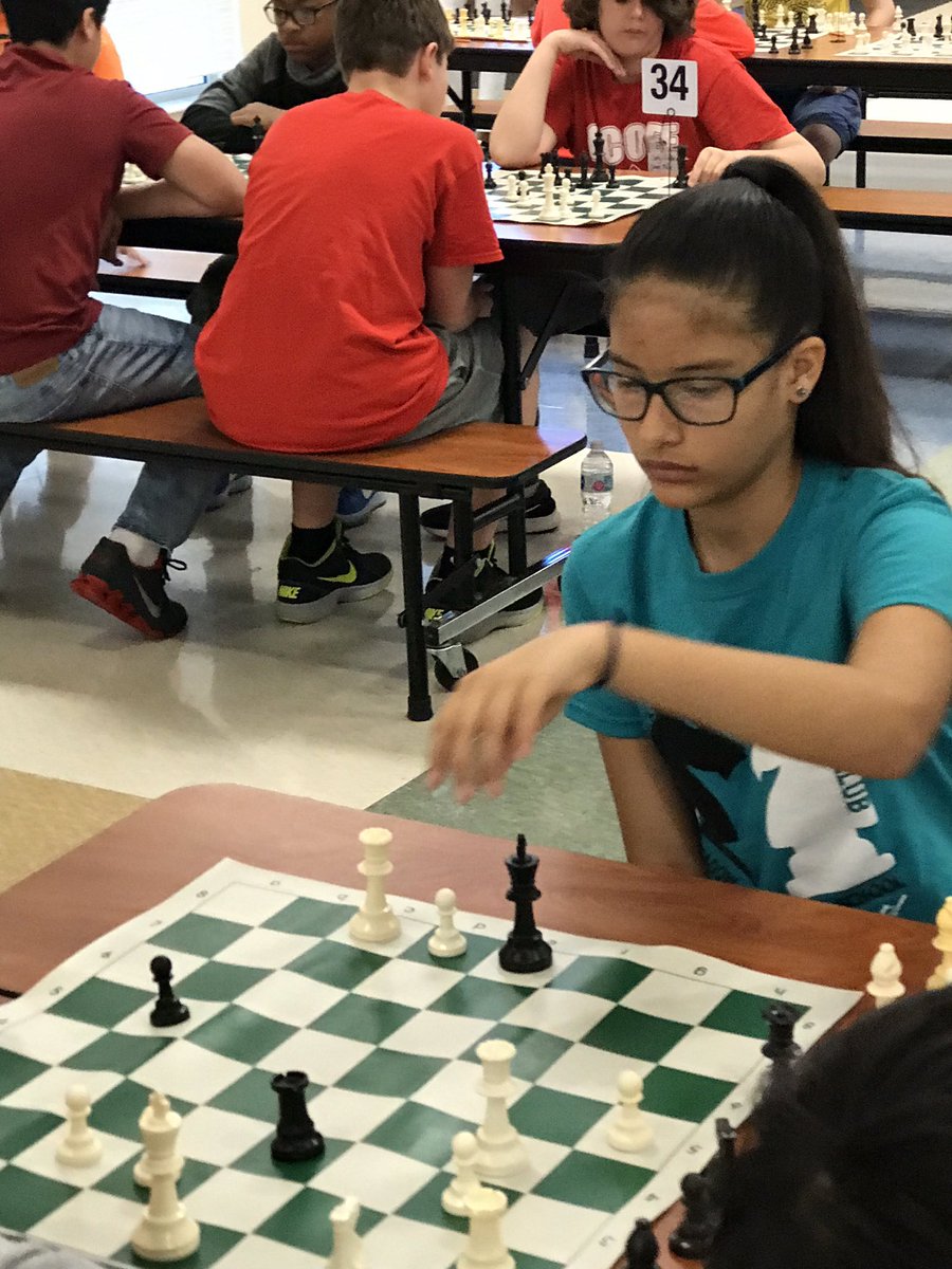 Chess tournament today! Thank you #ocpschess and @SunRidgeMS_OCPS for hosting a great event! @meadowwoodsms chessheads really enjoyed the experience and can hardly wait for the district tourney @UCF May 18! @JoseVazquezBou1 @dKellyGiftedEd @OrlandoChess64 @MWMSmediacenter
