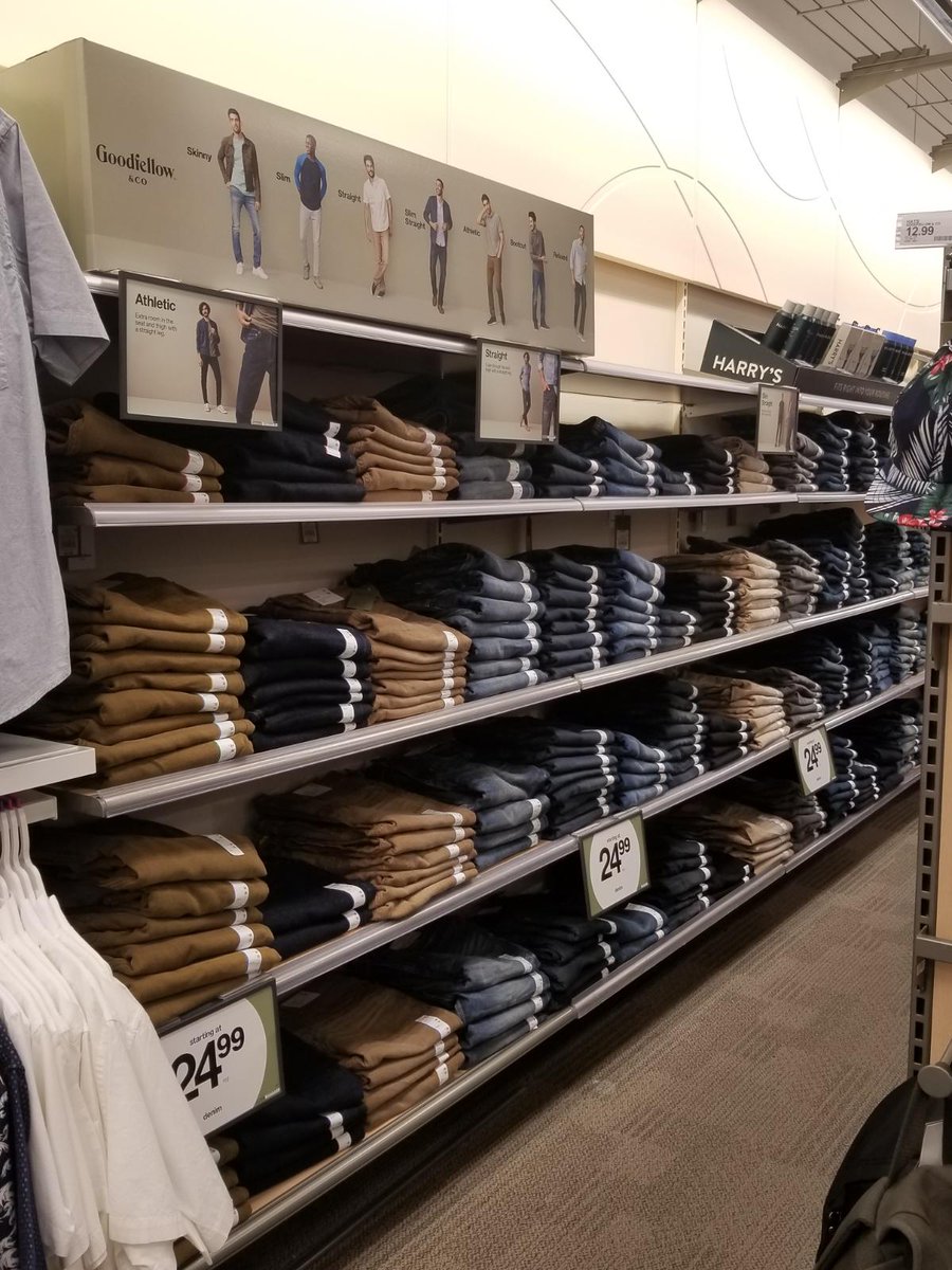 Nothing like a freshly zoned Men's Jean wall to make you want to shop! #t1183 #targetstyle #mensapparel