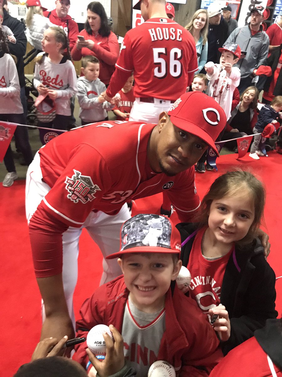 Made these 2 little Reds fans so happy! Thank you @WandyPeralta53! What a day @Reds!! Let’s GO 🔴⚾️!! #RedsCountry #RedsKidsOpeningDay #OpeningDay⁠ ⁠! #WEareLakota #TeamAdena #hopewellheroes #BornToBaseball⁠ ⁠