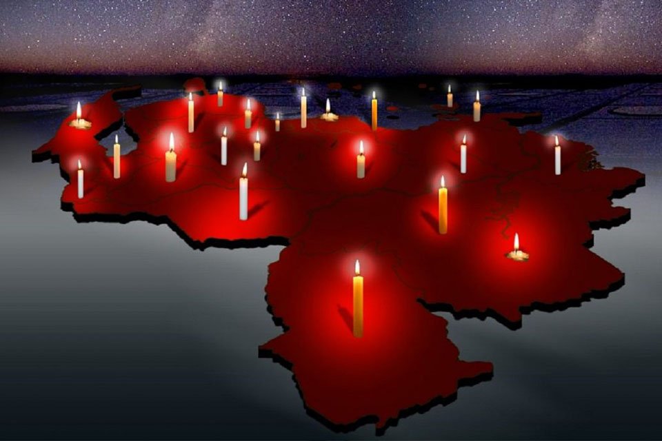 veeducacionve's tweet photo. #Ahora 5:47pm Tercer #Apagón en un solo dia en La Soledad #MaracaySinLuz Tuvimos #Alumbron de 4 horas #MegaApagónNacionalRojo @alfmorales72 @ElPitazoTV https://t.co/szRrWCrXWV