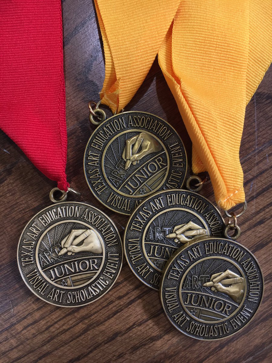 Deborah Walker tweet media