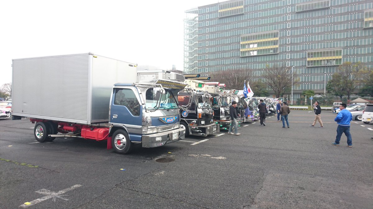 伊號 お台場痛車天国19アートトラックチャリティー撮影会始まりました 痛車天国 痛車天国19 軽トラ痛車 デコトラ 痛車天国チャリティー 痛車天国アートトラックチャリティー撮影会