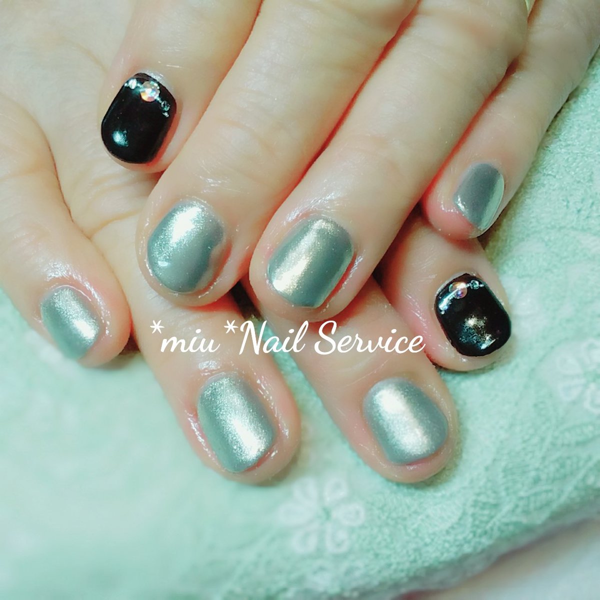 Miennie Nail Nails Nailart ネイル ネイル ジェルネイル ジェルネイルネイル ネイルアート ネイルデザイン ネイルデザインシンプル シンプルネイル 大人ネイル 上品ネイル 夏ネイル 秋ネイル 冬ネイル Fashion T Co 9xibfbribp