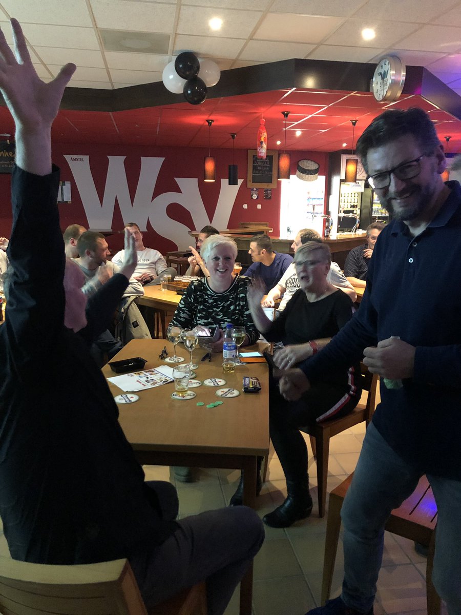 WSVClubsupport's tweet photo. Wat was het een geslaagde avond. Hoe gaaf 10 teams! En Jeugdbestuur gaat met eerste prijs vandoor!  Tot volgend jaar  @wsv_apeldoorn @wsv_voetbal https://t.co/KdODtGe97M