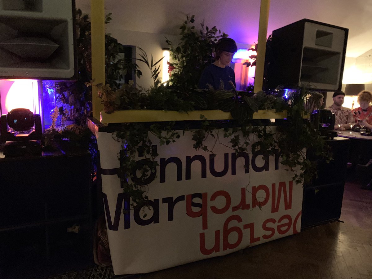 GreipurGisla's tweet photo. Við erum hér 📍
#JointExDirectorsProgram #HönnunarMars https://t.co/Ct1XRzCLQ0