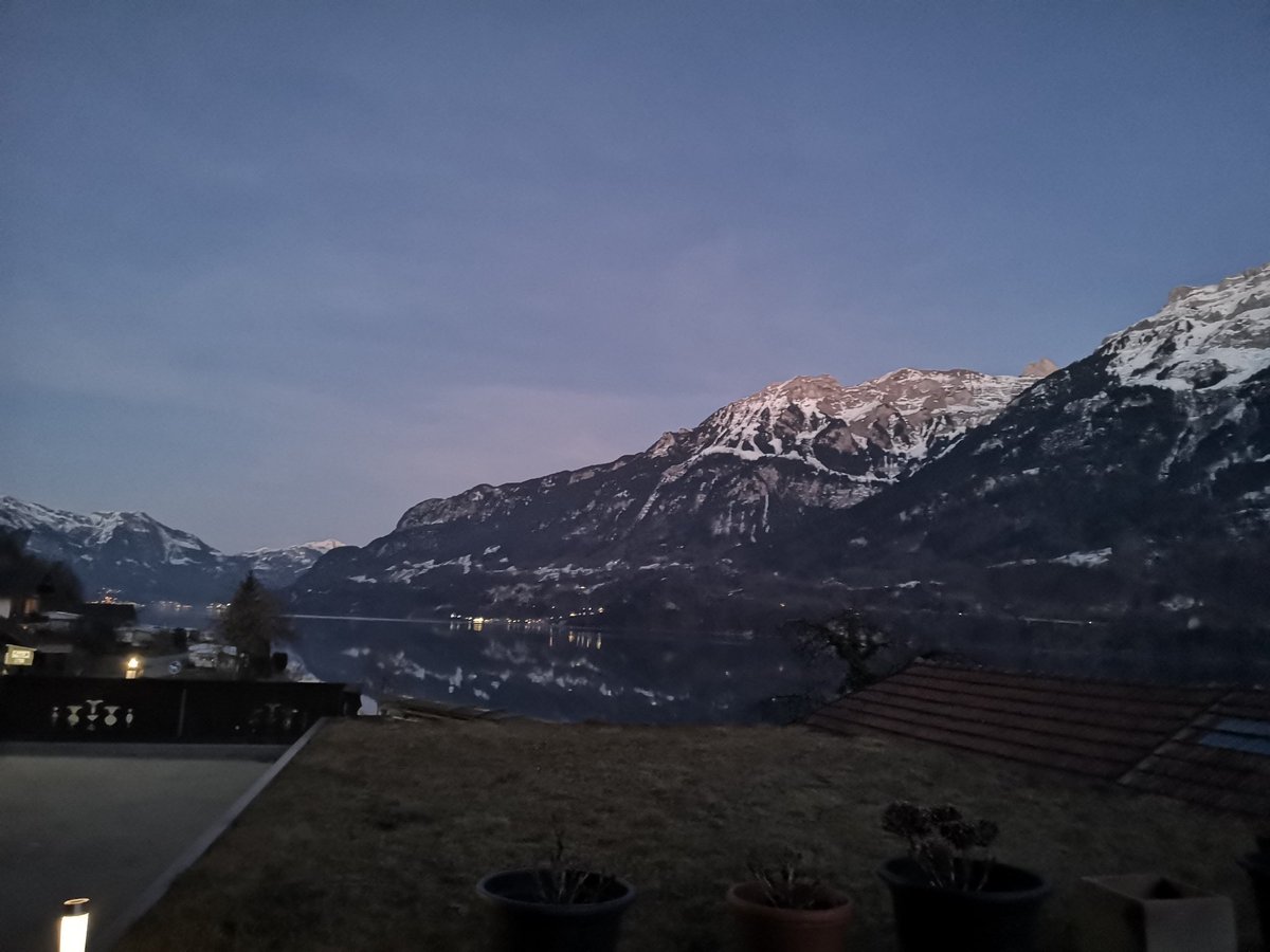 JessThayerSop's tweet photo. The Swiss Lake House sunset and sunrise. 🌅❤️
The most beautiful thing I've ever seen..
#switzerland #swisssunset #swisslakehouse #swissmountains #travel #roadtrip #europeanroadtrip #sunset #sunrise https://t.co/4AzoQIP7EN