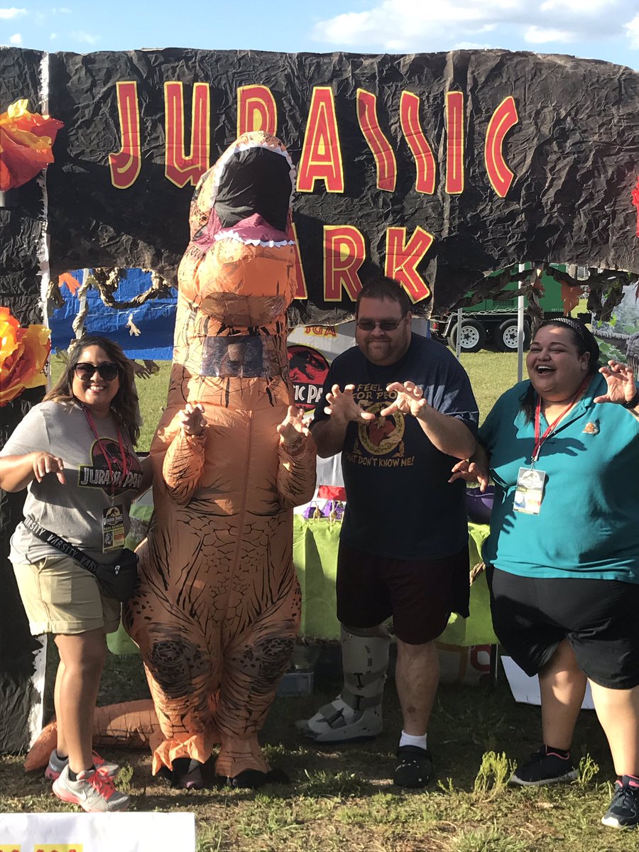 MrO_Metrowest's tweet photo. Stop by and Roar with Gotha @ Relay for Life! Until 10 at COLMs! #raceforacure @gotha_ocps @West_OCPS @MrsE_GothaMS https://t.co/ND7x9TutJq