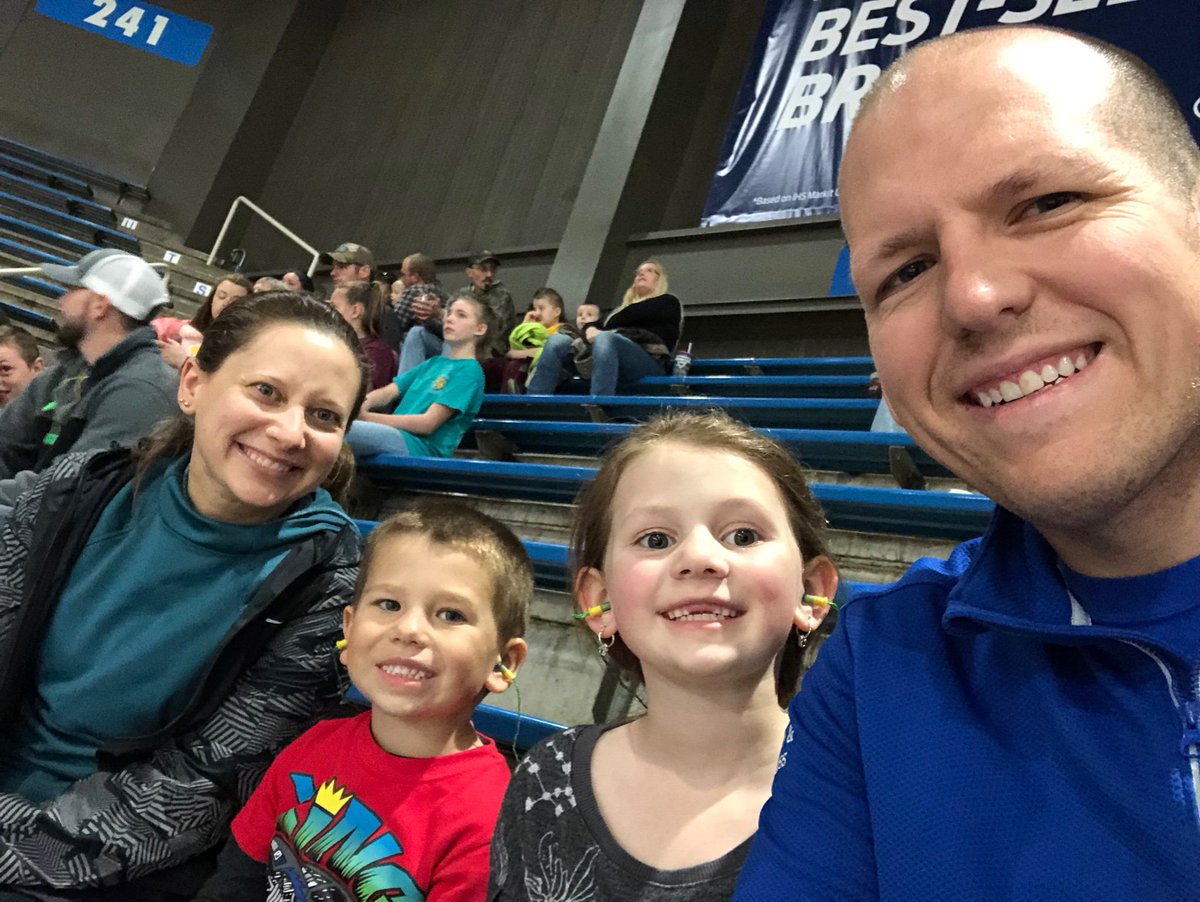 Heflin3's tweet photo. First time to see the monster trucks! #MonsterJam https://t.co/AcY4VY9Fee