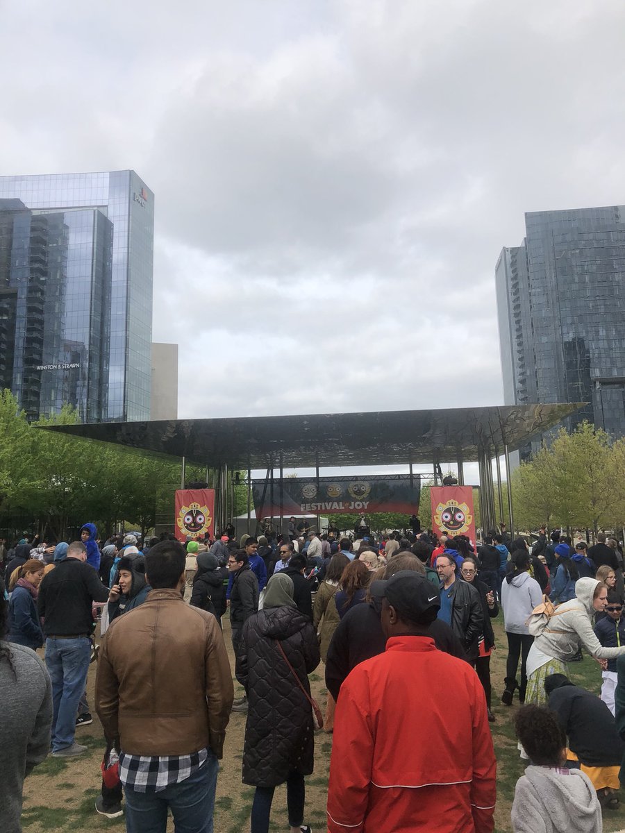 TheZygarde's tweet photo. Loved the atmosphere today!  The Festival of joy went great! @ambarnes8 #loveastro #esslove  #fesivalofjoy https://t.co/bmRn6SVI7Y