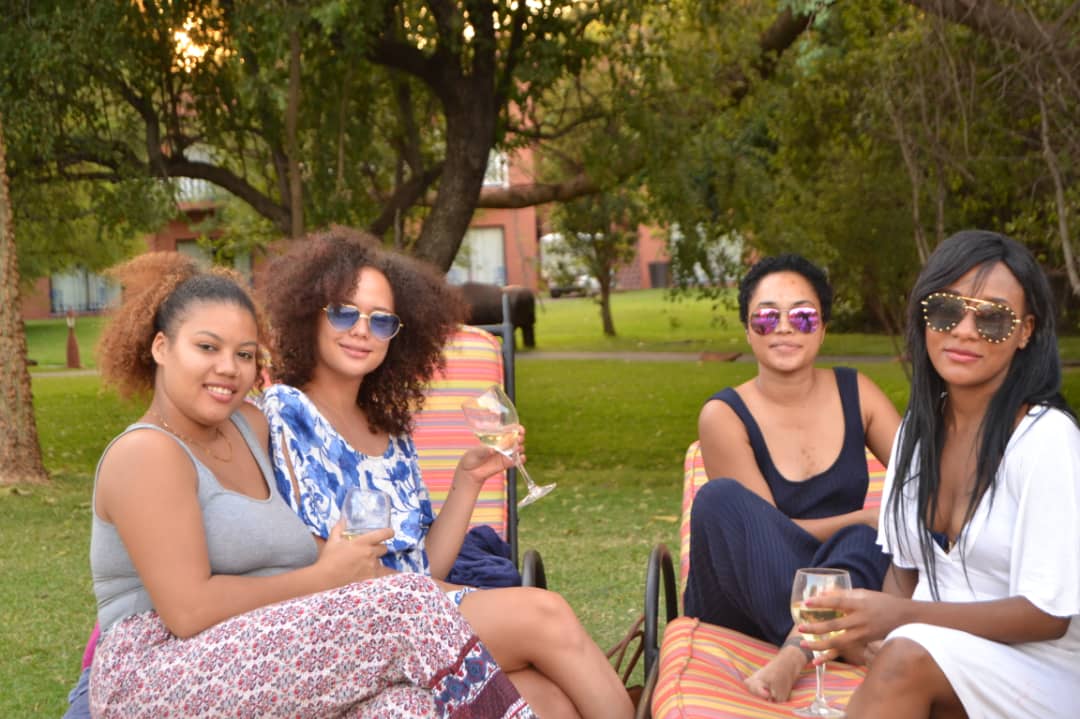 livilodge's tweet photo. Sunday's are for friends and family. Catch up with your girls over lunch @Chanters Lodge, Livingstone 

#sunday #lunch #friendship #squad #ladies #livingstone #zambia #travel #travelafrica https://t.co/fbTFDM5XRi