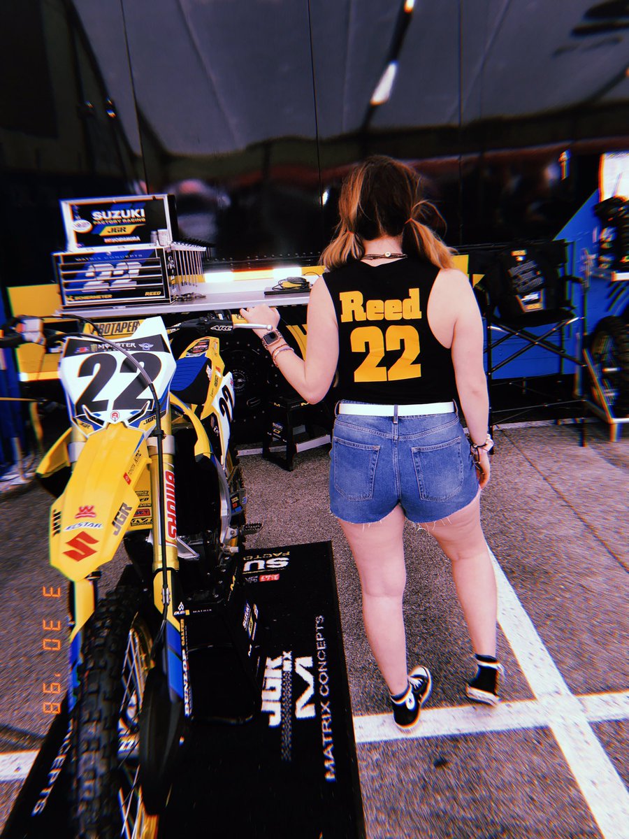 chadreedgonnabe's tweet photo. Hate that I didn’t get to see you this year, but praying for a speedy recovery! Just know you’ve always got your #1 fan right here in Houston! #TeamTwoTwo @CRtwotwo @mrstwotwo https://t.co/Odptq7FYoD