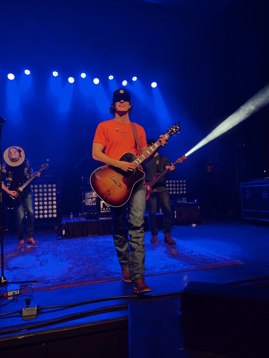 Thekelsogibso's tweet photo. Come back to Oklahoma @ParkerMcCollum !!!!! https://t.co/6lElxppHBF