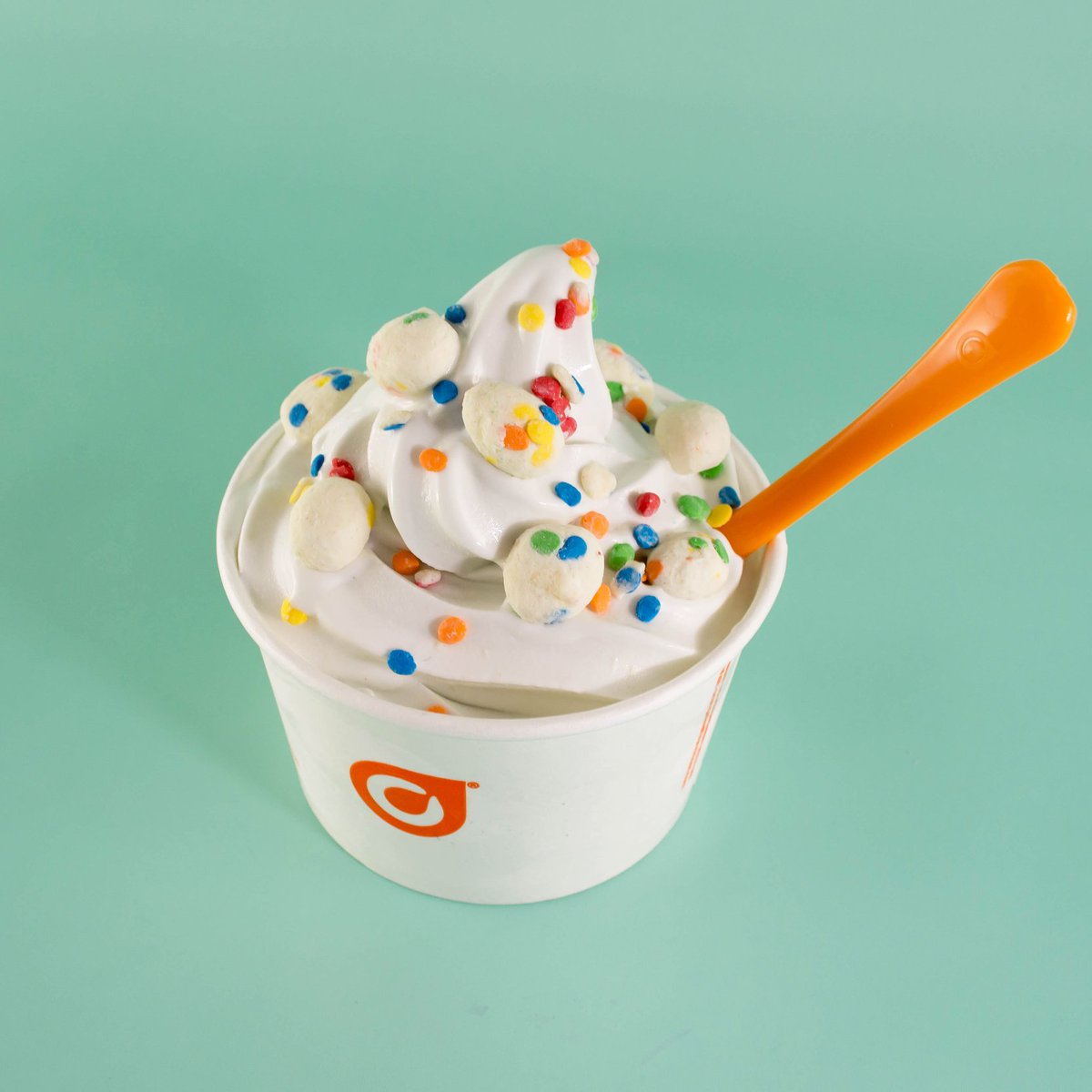 Orange Leaf is turning 9 so of course we need a froyo flavor to celebrate! Stay tuned for our special birthday flavor that is coming to Orange Leaf SOON. We'll give you the inside scoop (errr swirl): it involves edible confetti, yummmm!