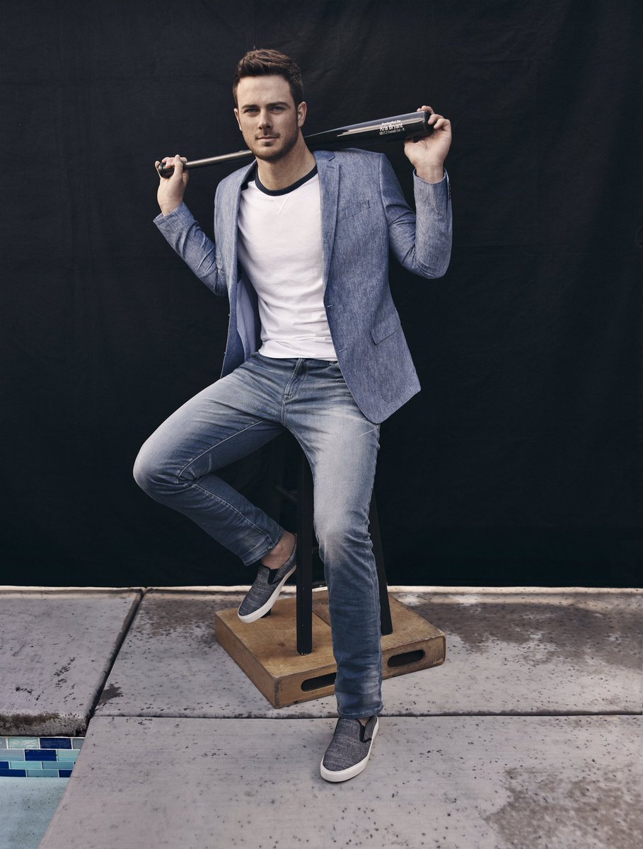 rysmithers's tweet photo. My dad is 27, pursuing a modeling career, and I’ve never seen him happier. He told me he’s just waiting for a chance to blow up. So, Twitter, meet my dad. https://t.co/qtl6S0uVRl