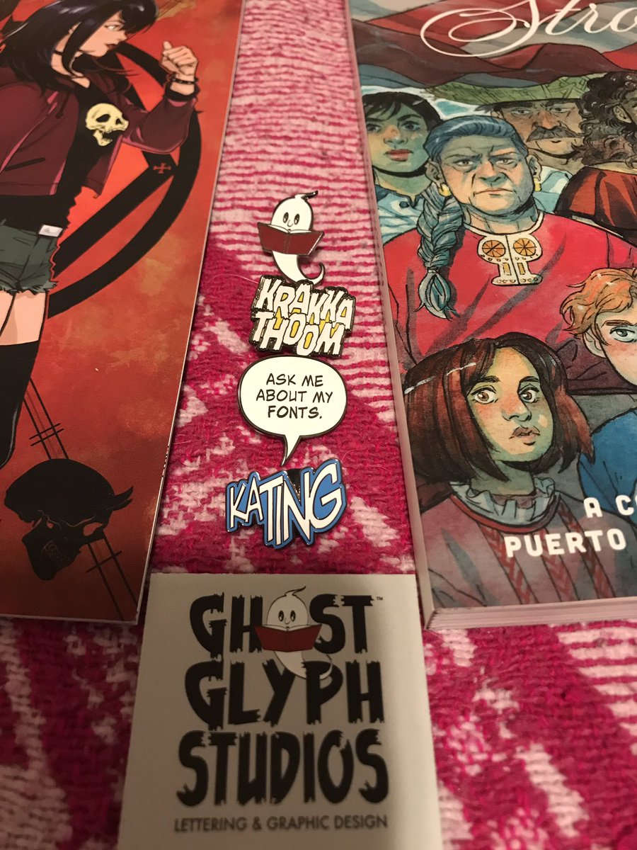 kelkuu's tweet photo. It was great finally meeting @TaylorEspo! Cannot wait to read the comics we picked up and I absolutely love the pins and the shirt! If you ever get the chance to meet Taylor def do! He’s awesome! Also thank you again! #supportcomics #readcomics #comics #zappcon @ZappComics https://t.co/du9uIrc5l7