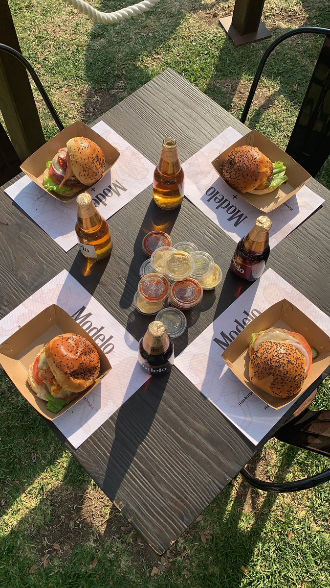DONDEIRweb's tweet photo. No te pierdas las hamburguesas de Butcher & Sons en el stand de cerveza Modelo, puedes pedirlas marinadas. #Terrazamodelo #Vaiven19 https://t.co/cHrP4LQj79