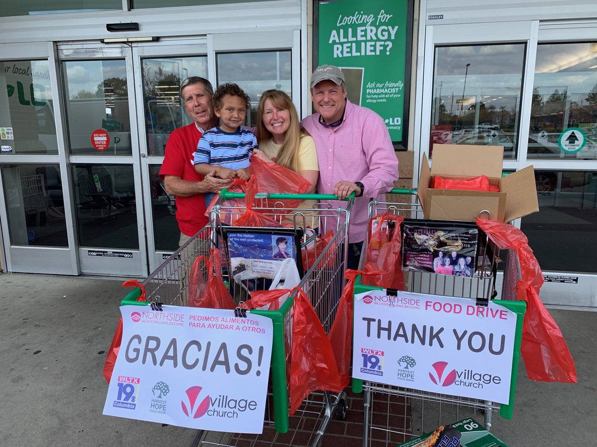 Anchor_217's tweet photo. ⁦With ⁦@VillageChurchBW⁩ to help support Harvest Hope food drive for SC Midlands! https://t.co/yDGWmy8Qr9