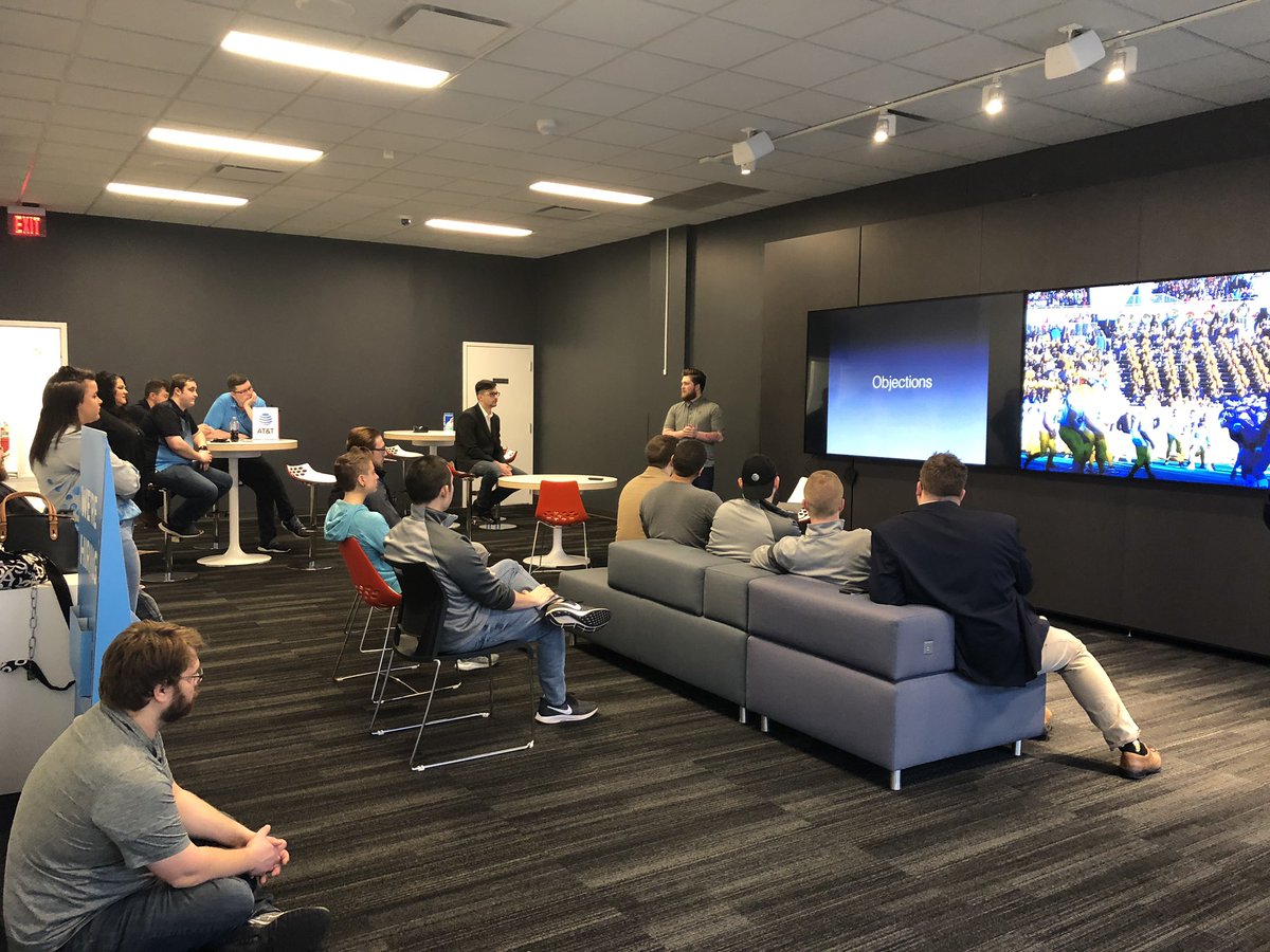 REVSquad1's tweet photo. Team Puryear at the DTV WORKSHOP at Olentangy AT&T location this morning. #sharpentheskills #YearOverPURyearGrowth @emilywiper @cavalierijudy @bpuryear1 @stasz551 @Zollvreine @OHPA_Cowbell @RobinWat4 @conniedmason @SyedAAbir1 @Jimmy_Booth1 https://t.co/xZWEDhS9sR