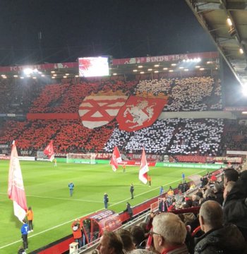 Ultramaniatics_'s tweet photo. Twente 🆚 Den Bosch.
#twedbo
30/03 https://t.co/941SXah10c