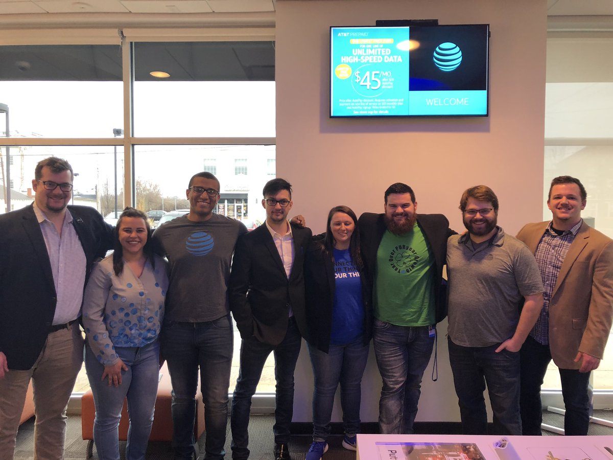 REVSquad1's tweet photo. Team Puryear at the DTV WORKSHOP at Olentangy AT&T location this morning. #sharpentheskills #YearOverPURyearGrowth @emilywiper @cavalierijudy @bpuryear1 @stasz551 @Zollvreine @OHPA_Cowbell @RobinWat4 @conniedmason @SyedAAbir1 @Jimmy_Booth1 https://t.co/wOeKV6L56R