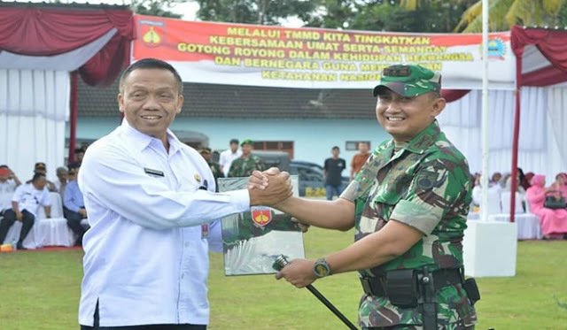 blackpinknesia's tweet photo. #Klaten @lintasijatim: https://t.co/TSQYbD5wPs Dandim Klaten Secara Resmi Tutup TMMD Sengkuyung Tahap I Tahun 2019. https://t.co/r1w3Ulhj8w Jateng, Klaten https://t.co/gLX71SdEgB