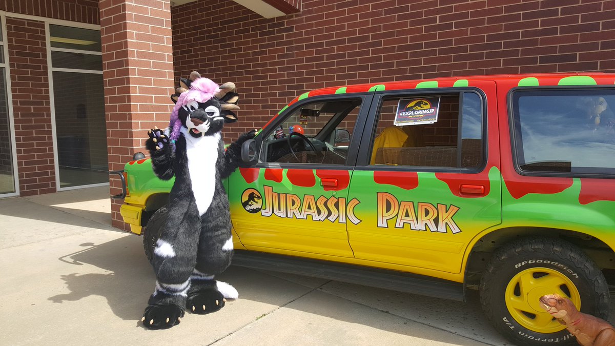 LadyNovaKaine's tweet photo. Saw this dope #JurassicPark jeep at #galacticcon
The jeep was loaded with all the jp goodies, the Raptor claw barbasol can excetera Etc. :D
#charr #grumpy (not really 🤣😂) #FursuitFriday #fursuit #FSP https://t.co/6TMDSt59B7