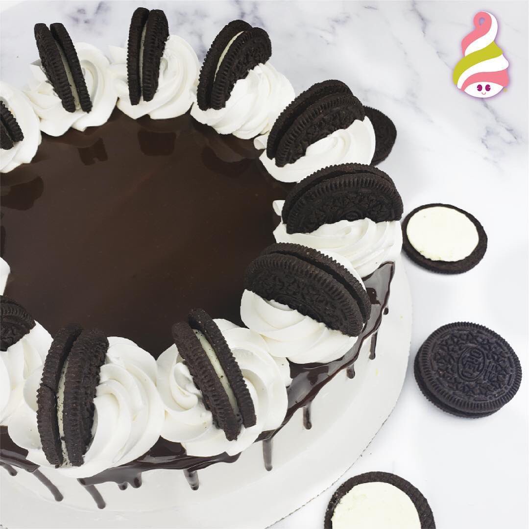 AcworthMenchies's tweet photo. Celebrate #springbreak with a delicious #oreo #froyocake! #AcworthMenchies #Acworth #MenchiesAcworth #probiotics #froyo #frozenyogurt #ubereats #grubhub #doordash #postmates #springbreak2019 https://t.co/fU4NxKwkng