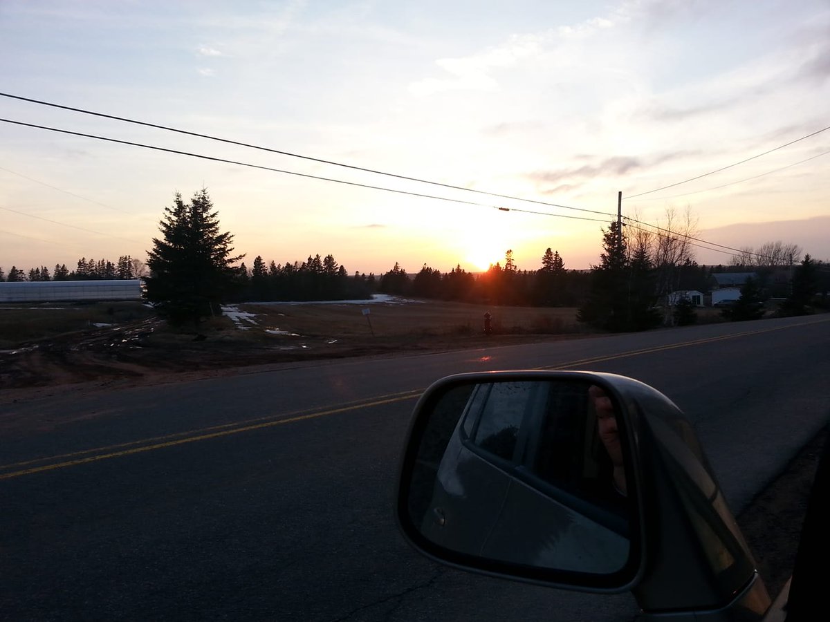 Beautiful sunset this evening while canvassing in District #10. Had a great day meeting many constituents in Winsloe. Great discussions on a variety of issues! #itsaboutpeople #peipoli #PEI <a href="/PEIPCParty/">PEI PC Party</a>