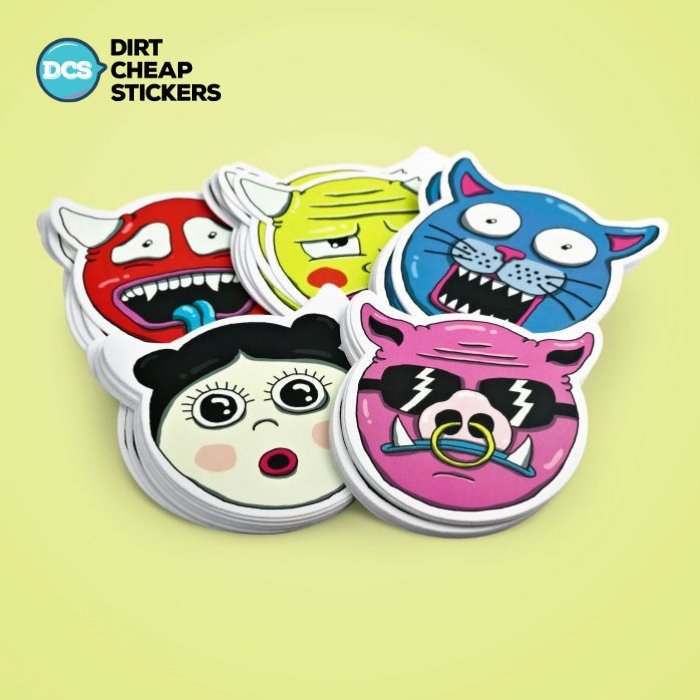 dcstickers's tweet image. Choose your favorite sticker type from any of our basic shape stickers, die cut stickers, or specialty stickers. bit.ly/2yKaZ7Z #diecutstickers #circlestickers  #squarestickers #laminatedsticker #vinylstickers