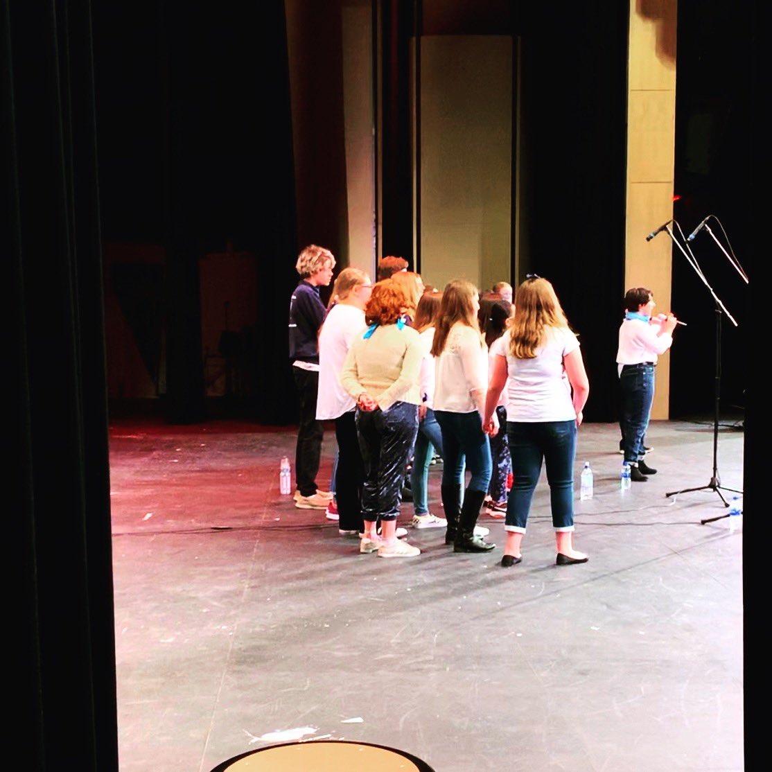 wmsmusicprogram's tweet photo. WilmingTones CRUSHING it as the opening act for March-A-Pella! #proudteacher #acamazing #wilmingtones https://t.co/D6BJ9q8SlT