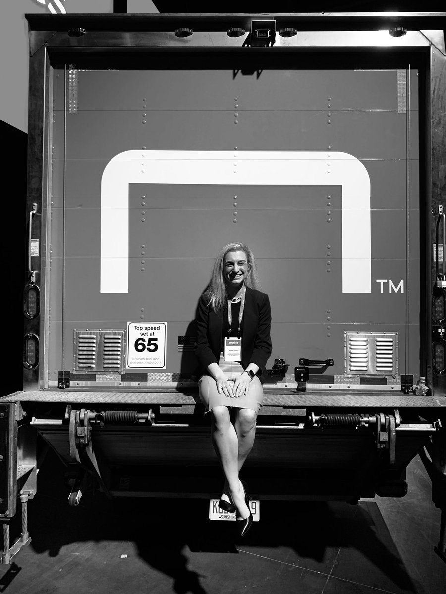 RileyQDoherty's tweet image. #staples new trucks!