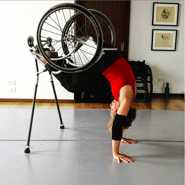 Caught in action by <a href="/llcycore/">Laurel Lawson</a>. Rehearsal for the first full performance of Where Good Souls Fear in an evening of dance and hangout time. I wanna be with you everywhere. Presented by @performancespacenewyork in conjunction with <a href="/00arika00/">🔴🔴Arika🔴🔴</a> Join me April 13. Link in bio.